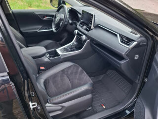 Toyota RAV4 Luxury Plus AWD 2.5 131kW