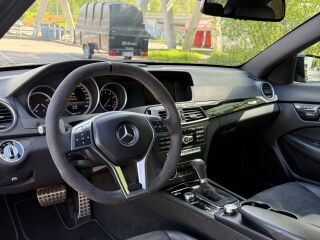 Mercedes-Benz C 63 AMG EDITION 507 6.2 373kW