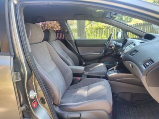 Honda Civic Elegance Hybrid 1.3 70kW