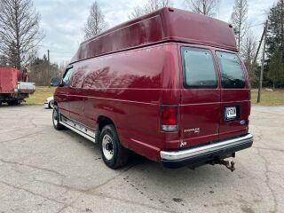 Ford Econoline powerstroke 7.3 132kW