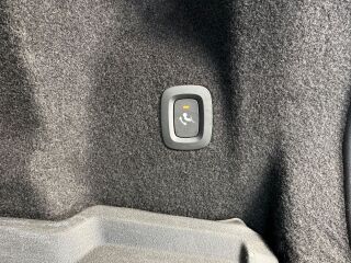 Volvo XC60 AWD Intelli SAFE B4 KERS Mild Hybrid 2.0 145kW