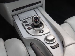 BMW M5 5.0 V10 373кВ