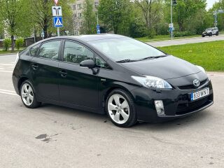 Toyota Prius 1.8 R4 73кВ