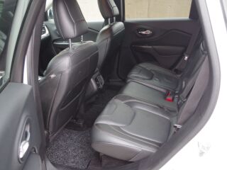 Jeep Cherokee Limited 2.0 R4 125кВ