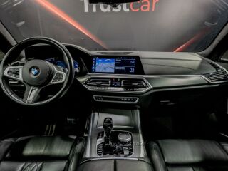 BMW X5 M Sportpaket Plug-In hybrid 3.0 290кВ