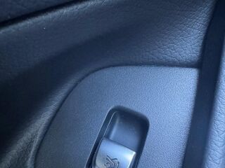 Mercedes-Benz E 300 de AMG line 2.0 143кВ