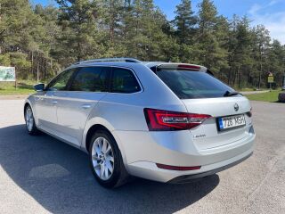 Skoda Superb 2.0 110kW