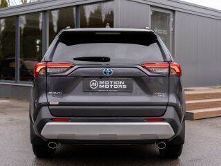 Toyota RAV4 Adventure 2.5 131кВ