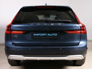 Volvo V90 Cross Country AWD ULTIMATE XENIUM LUXURY FULL 2.0 B5 KERS Mild Hybrid MY22 183kW