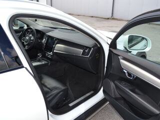 Volvo V90 Cross Country 2.0 140kW