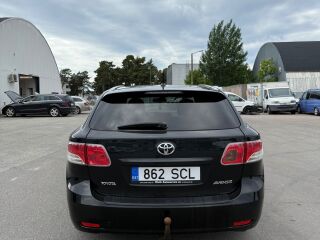 Toyota Avensis 2.0 93кВ