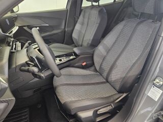 Peugeot 2008 1.2 100kW