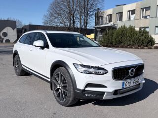 Volvo V90 Cross Country 2.0 173kW