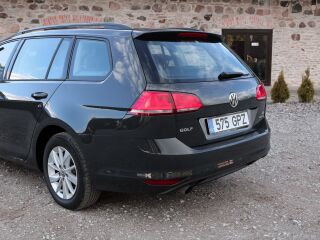 Volkswagen Golf 1.2 77кВ