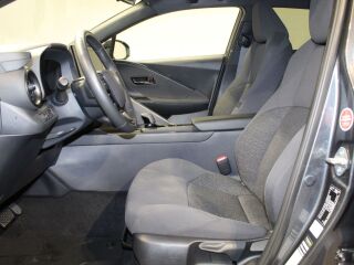 Toyota C-HR Active 1.8 72кВ