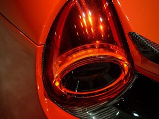 Ferrari 488 3.9 493kW