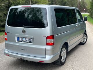 Volkswagen Multivan Highline 2.5 R5 TDI 128kW
