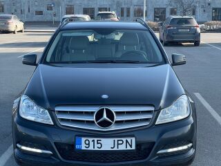 Mercedes-Benz C 180 2.1 88kW
