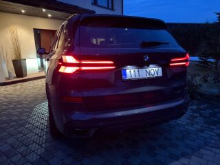 BMW X5 xDrive30d M-Sportpakett 3.0 MHEV 210kW