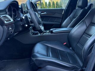 Mercedes-Benz CLS 63 AMG S 5.5 V8 430kW