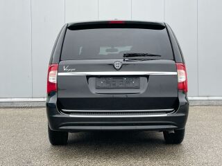 Lancia Voyager Platinum Stow&Go 2.8 CRD 131kW