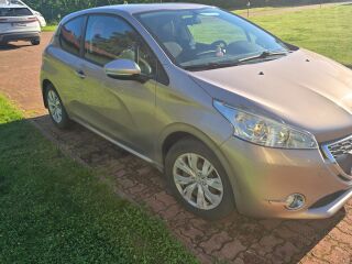 Peugeot 208 1.2 60kW