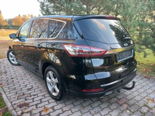 Ford S-MAX Titanium 2.0 TDCi 132kW