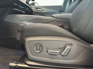 Audi Q3 SUV TFSI quattro 2.0 150кВ
