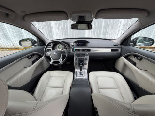 Volvo V70 Facelift Momentum 2.0 R5 D3 120kW