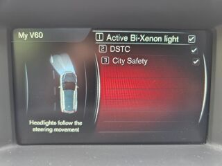 Volvo V60 Summum Ice White 2.0 D4 133kW