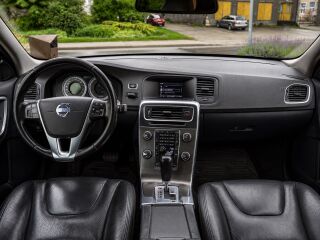 Volvo V60 2.0 120kW