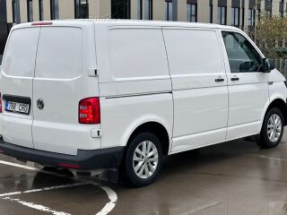 Volkswagen Transporter TDi N1 2.0 110kW