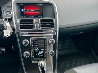 Volvo XC60 AWD R-Design Polar+ 2.4 D4 140kW