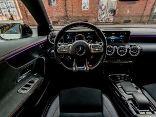 Mercedes-Benz CLA 35 AMG 2.0 225kW