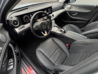 Mercedes-Benz E 200 Avangarde 2.0 110kW