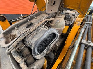 JCB 4 CX 4x4 81kW