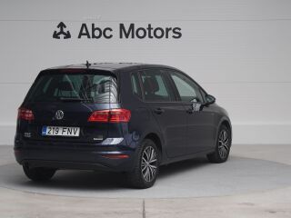 Volkswagen Golf Sportsvan AllStar Premium 1.6 81кВ