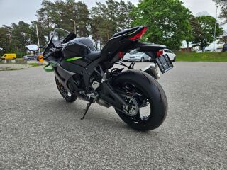Kawasaki Ninja ZX - 10R 152kW