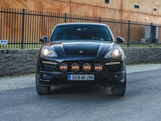 Porsche Cayenne Turbo 4.8 V8 368kW