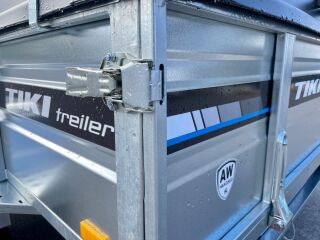 Tiki Treiler Keevis 300-DLH 3.0x1.5 kastihaagis kaanega