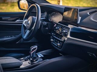 BMW M5 4.4 441kW