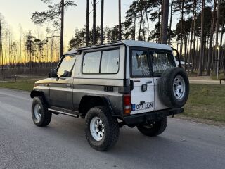 Toyota Land Cruiser Cabrio 2.4 63kW