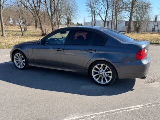 BMW 318 2.0 105kW