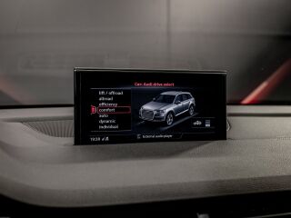 Audi Q7 S-Line plus Quattro 3.0 200kW