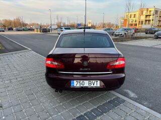 Skoda Superb 2.0 103kW