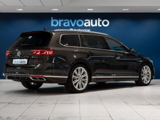 Volkswagen Passat R-Line 4 Motion 140kW