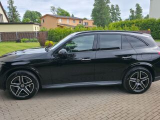 Mercedes-Benz GLC 300 e/Dig LED/Airmatic/Nelikroolimine/Burm.3D 2.0 R4 230kW
