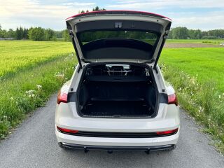 Audi e-tron S-line 55 158kW
