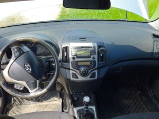 Hyundai i30 CW 2.0 103kW