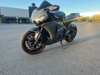 Honda CBR 1000 RR R4 131кВ
